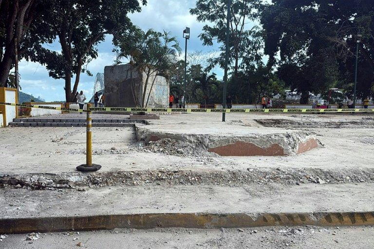 Pekín condena la demolición del monumento chino en el Canal de Panamá y exige una investigación “exhaustiva”
